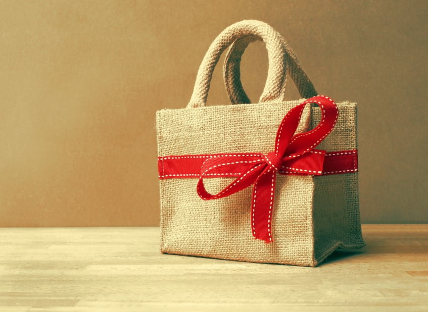 gift-bag.5ddd7ad7cb9711.77181380